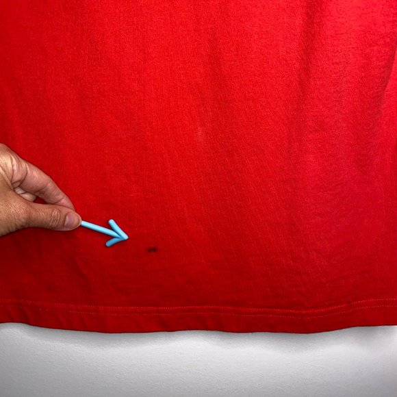 Mickey Mouse T-shirt Red Adult Med with Minnie Daffy Pluto Goofy Daisy Duck - Picture 4 of 9